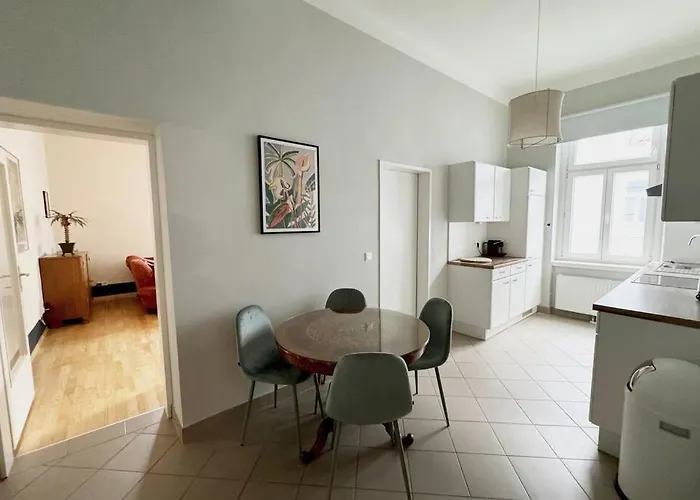 Neue, Gross & Gemuetliche Mit Toller Anbindung * Vienna